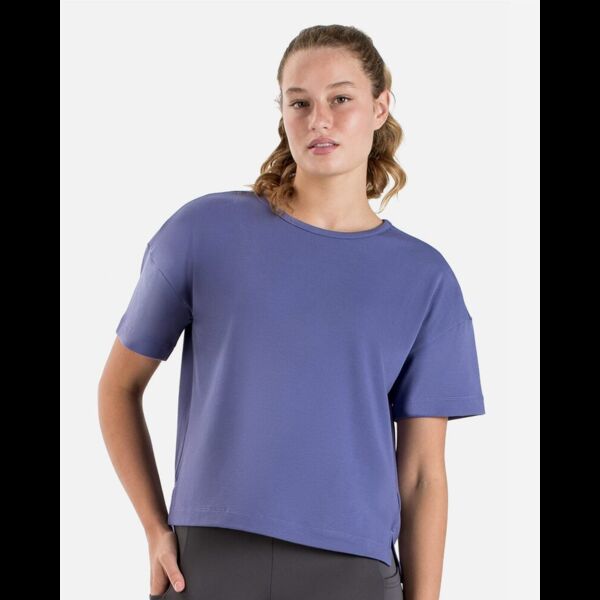 Women's Effortless T-Shirt Thumbnail